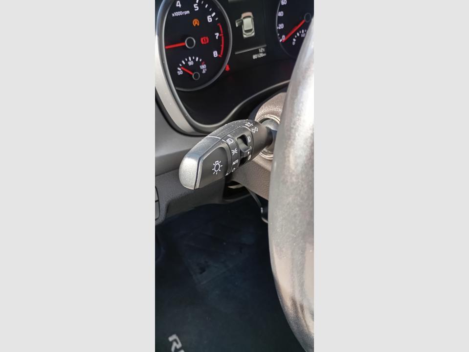 kia-rio-2022-gasolina-998cc