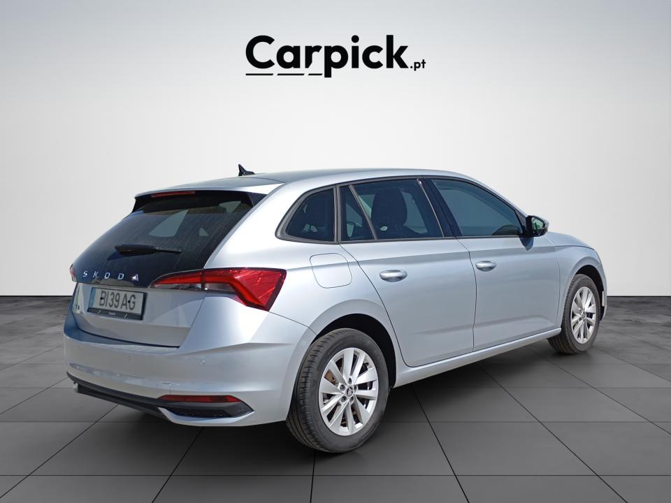 skoda-scala-2024-gasolina-999cc