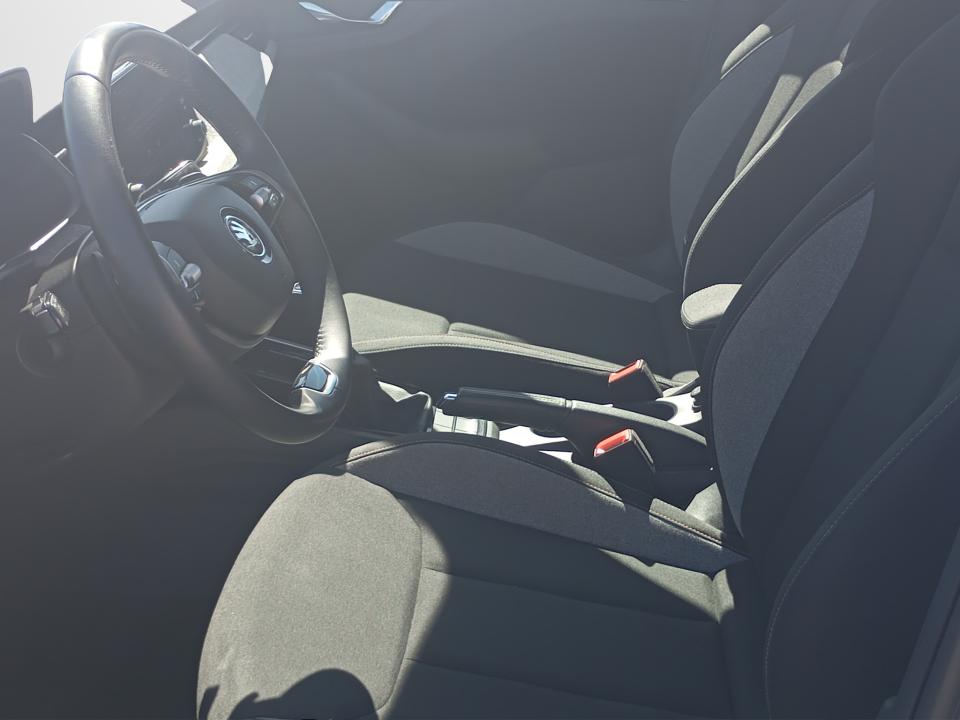 skoda-scala-2024-gasolina-999cc