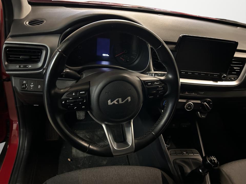 kia-stonic-2023-gasolina-1197cc