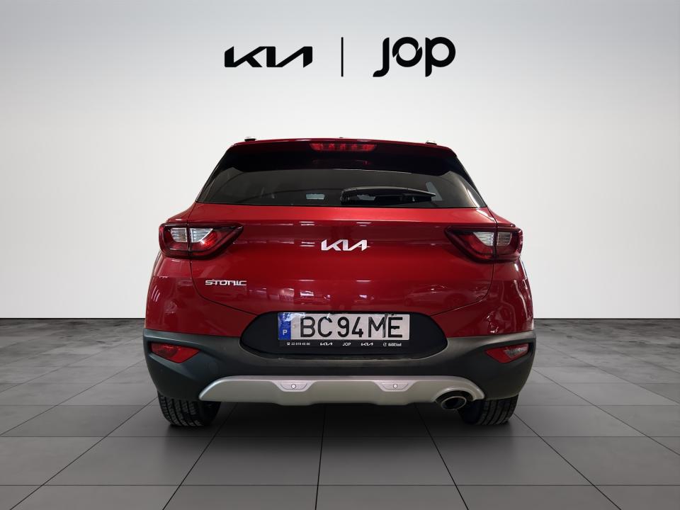 kia-stonic-2023-gasolina-1197cc