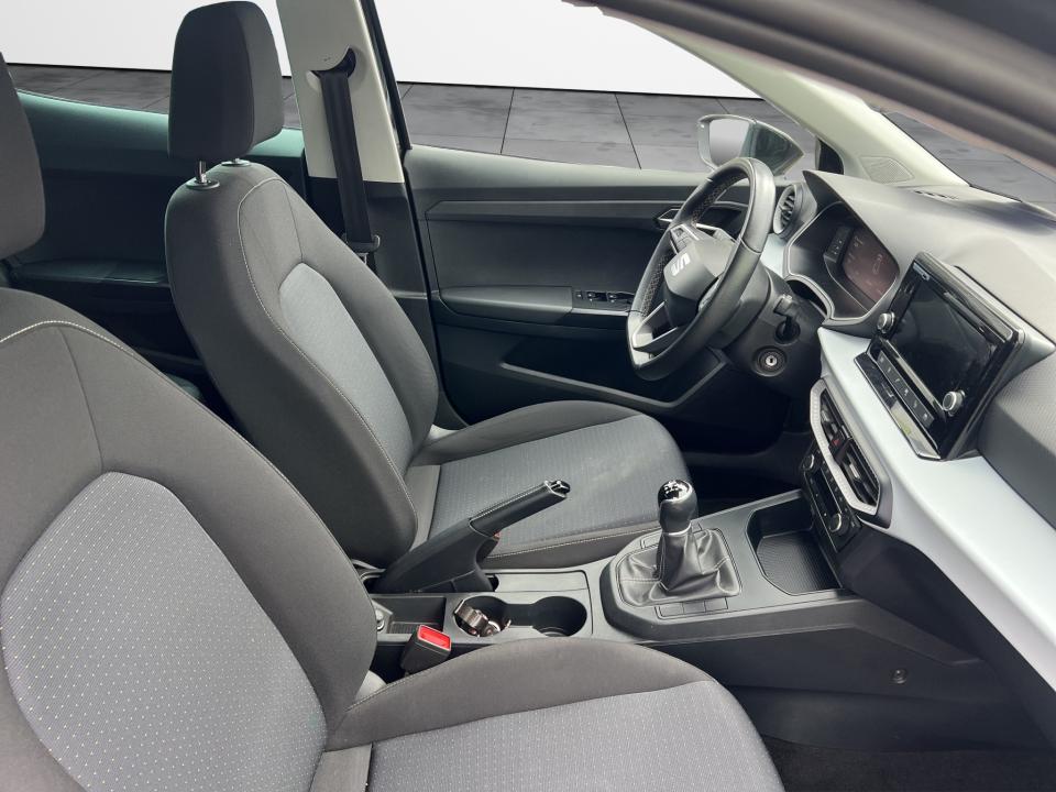 seat-ibiza-2023-gasolina-999cc