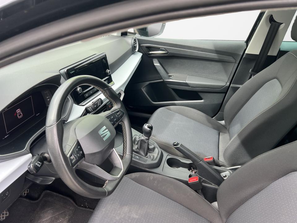 seat-ibiza-2023-gasolina-999cc