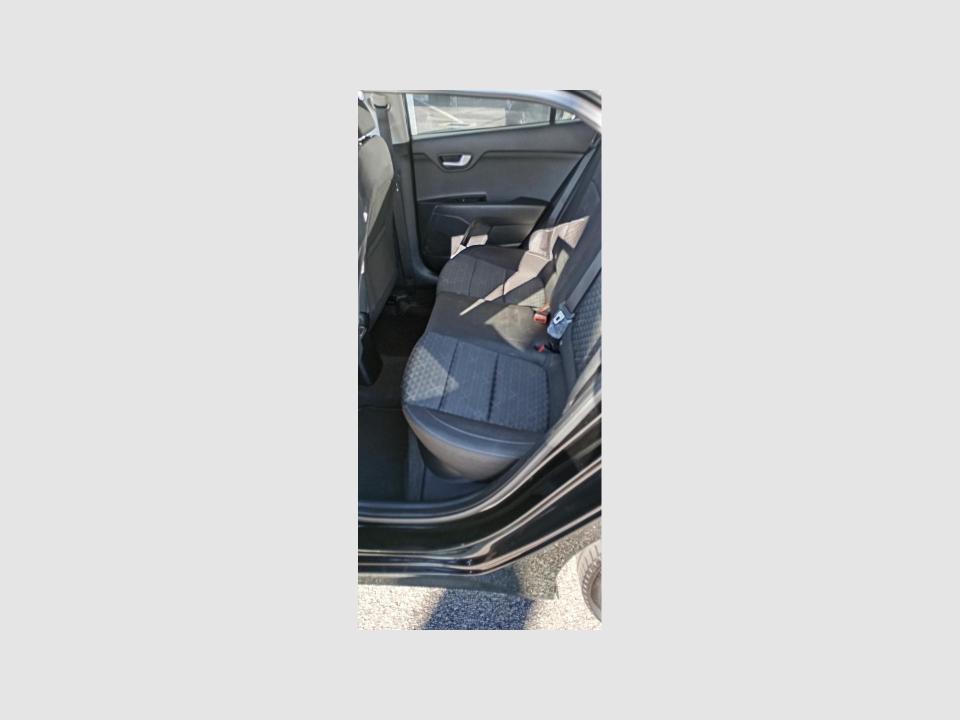 kia-rio-2022-gasolina-998cc