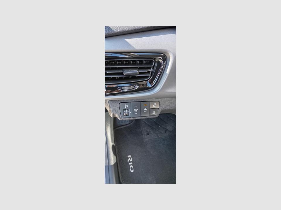 kia-rio-2022-gasolina-998cc