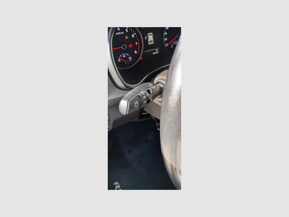 kia-rio-2022-gasolina-998cc