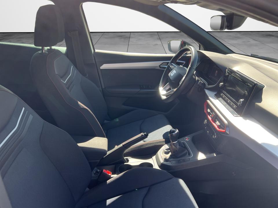 seat-ibiza-2023-gasolina-999cc