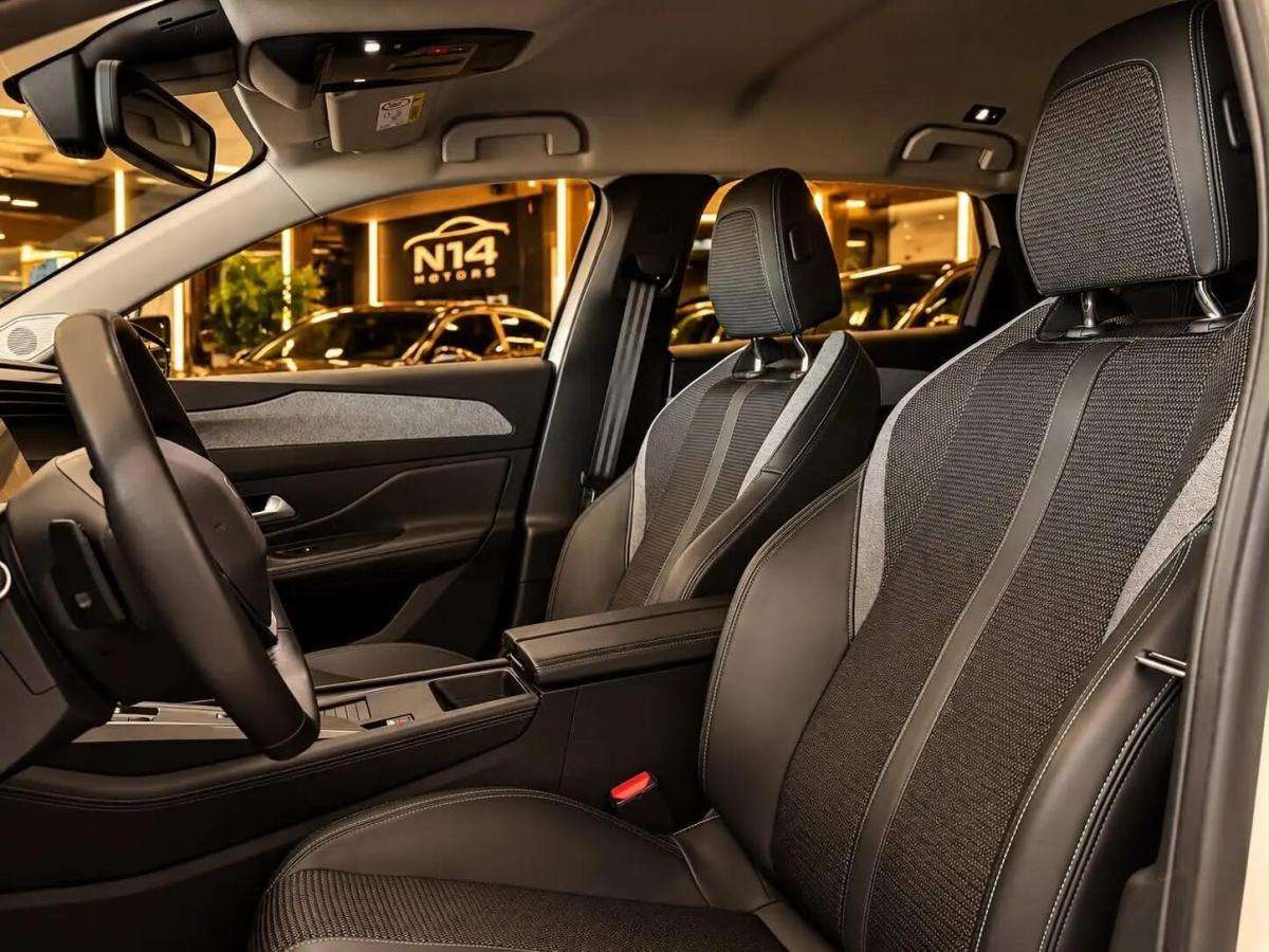 peugeot-308-sw-2023-hibrido-a-gasolina-1598cc