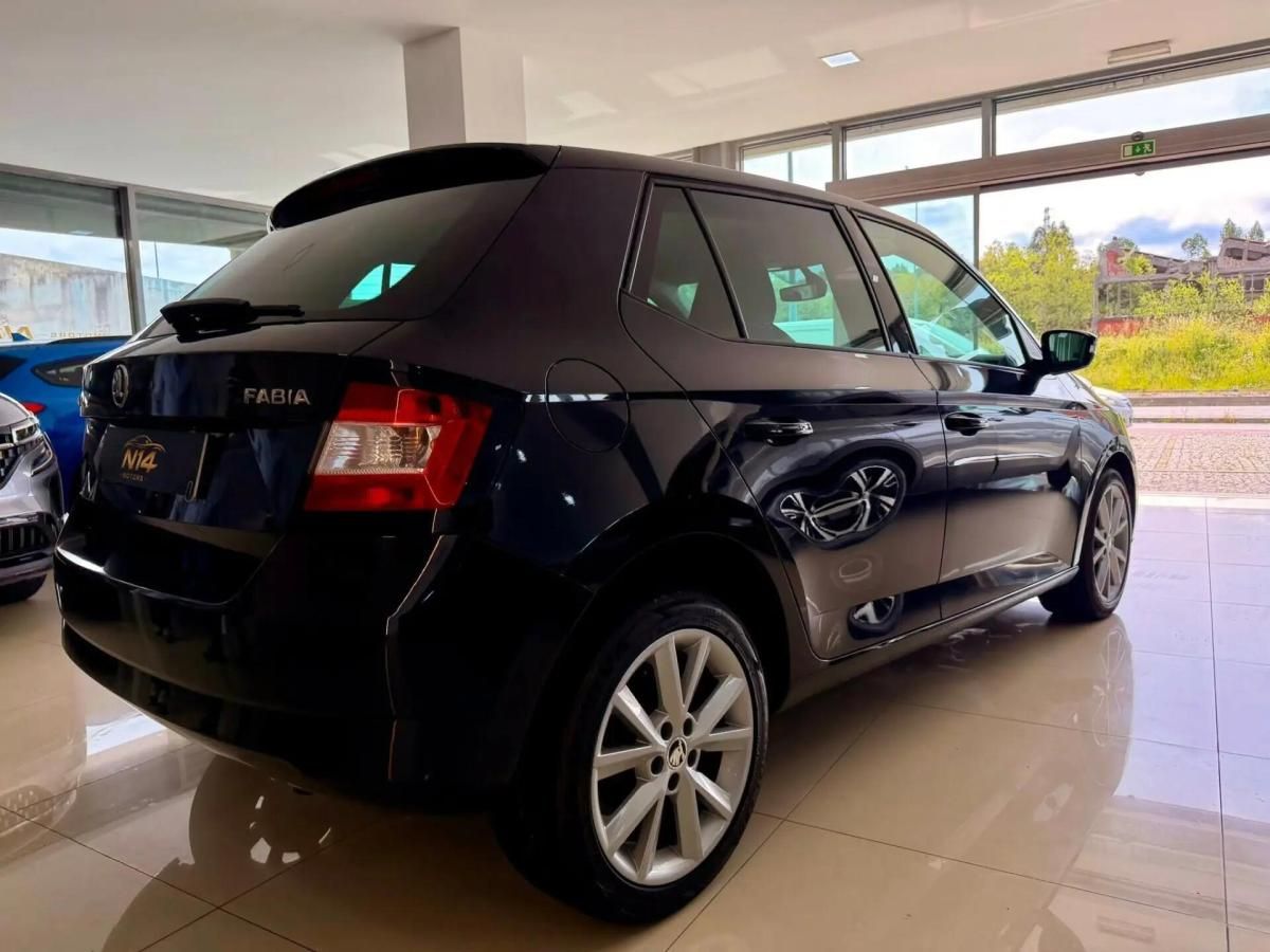 skoda-fabia-2016-gasolina-1197cc