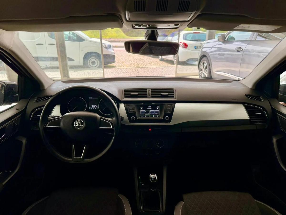 skoda-fabia-2016-gasolina-1197cc