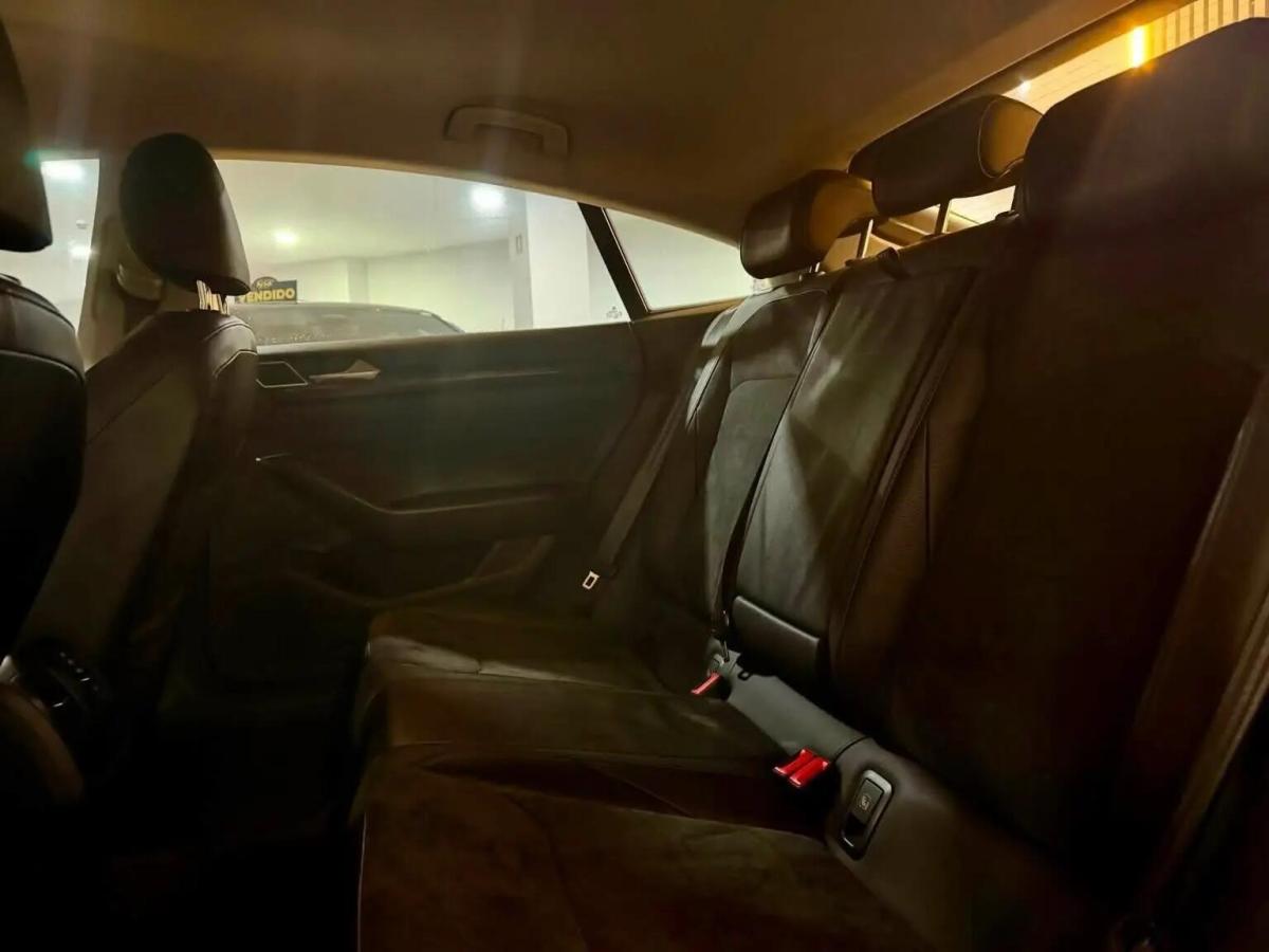 volkswagen-arteon-2019-diesel-1968cc