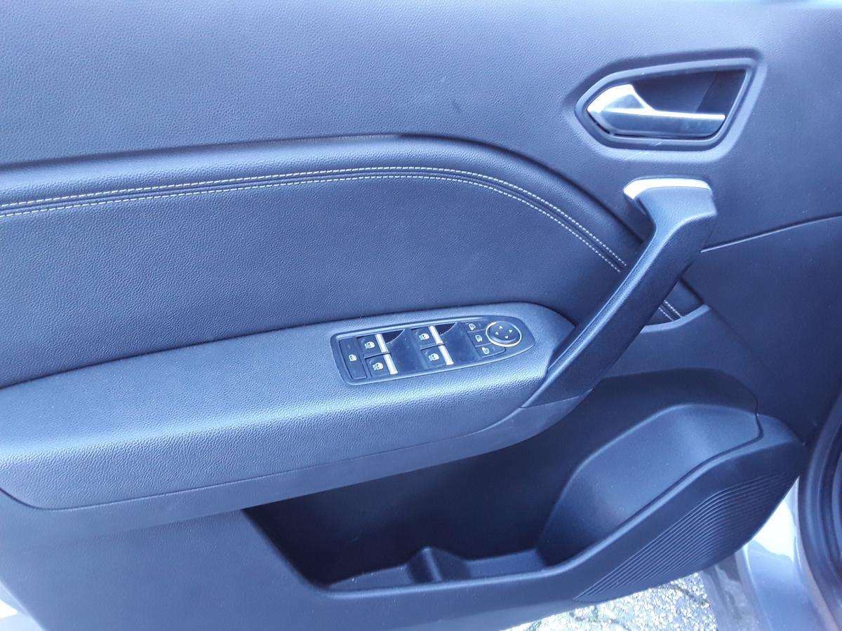 renault-captur-2023-gasolina-999cc