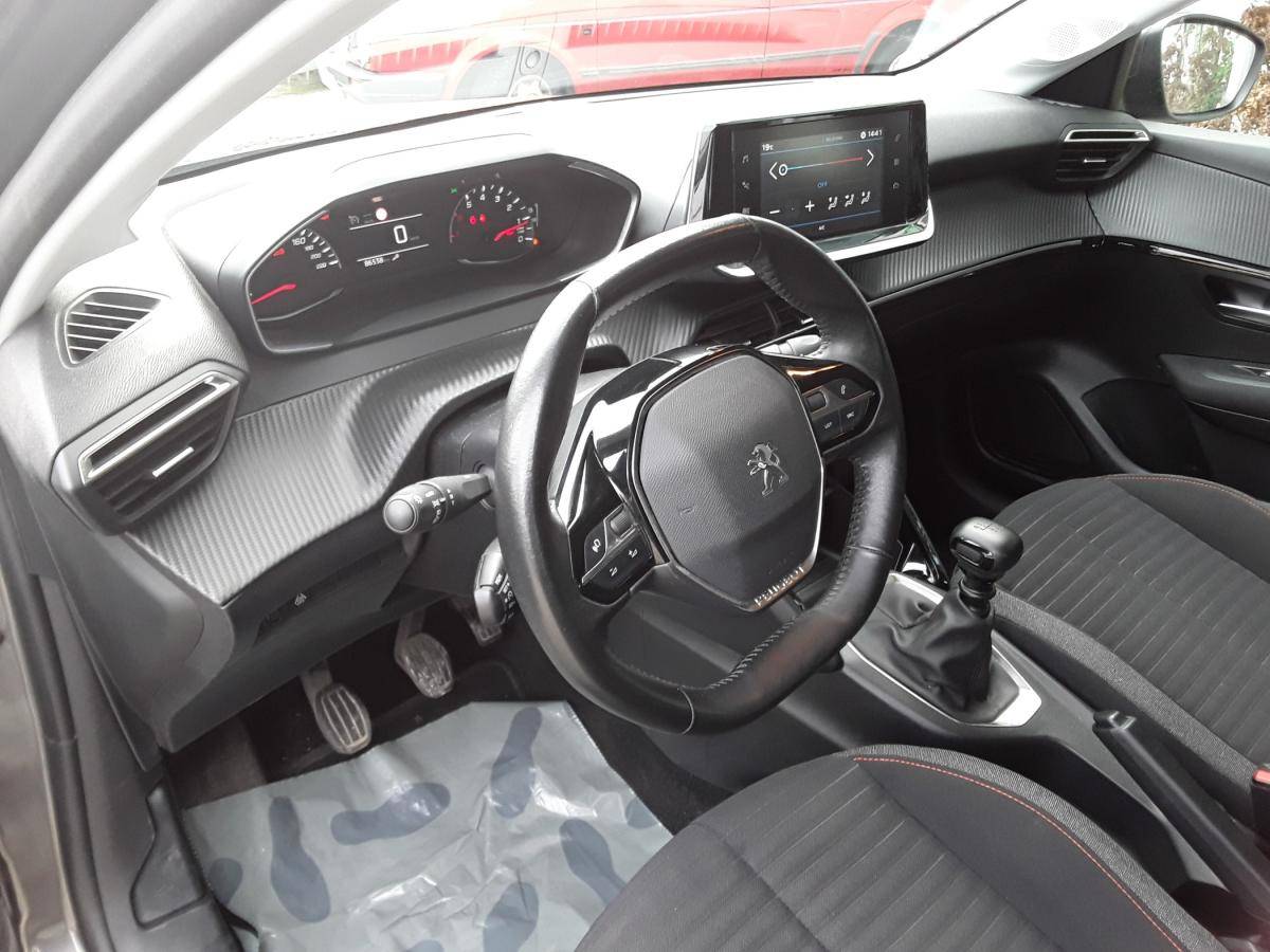 peugeot-208-2021-gasolina-1199cc