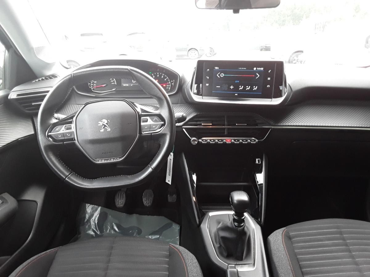 peugeot-208-2021-gasolina-1199cc