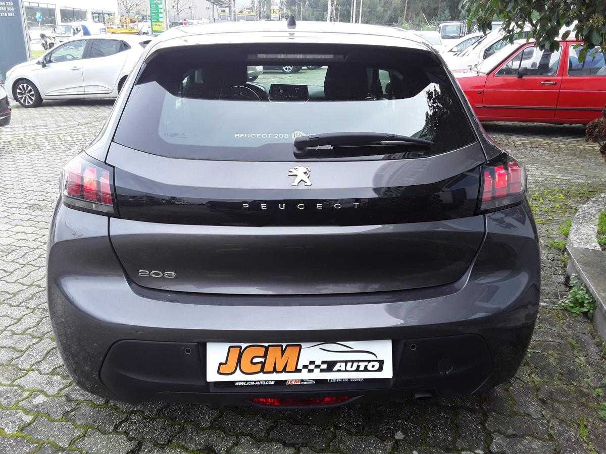 peugeot-208-2021-gasolina-1199cc