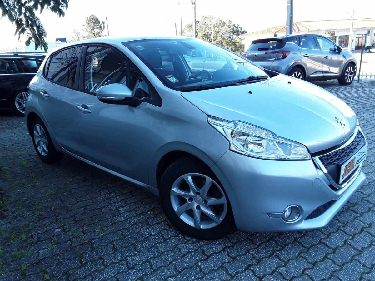 peugeot-208-2013-diesel-1398cc