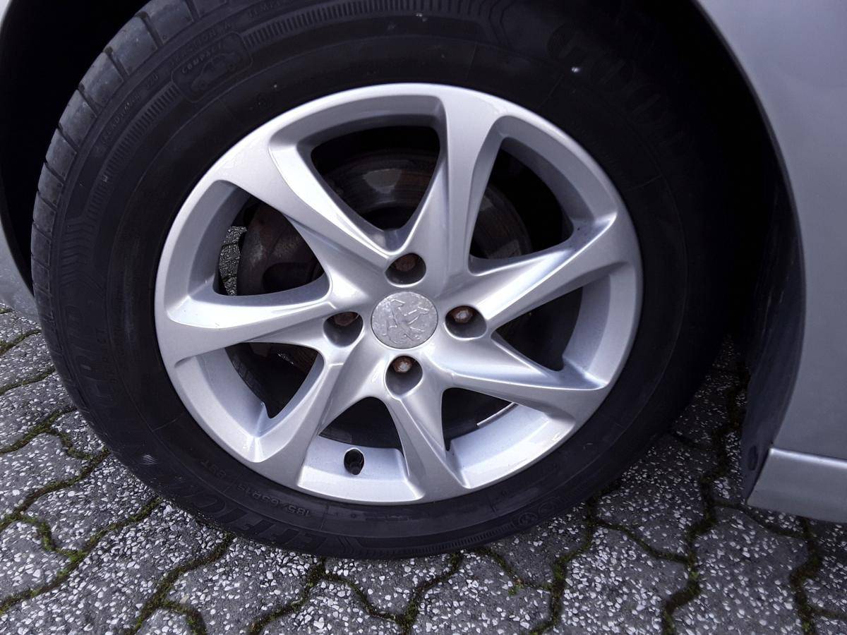 peugeot-208-2013-diesel-1398cc