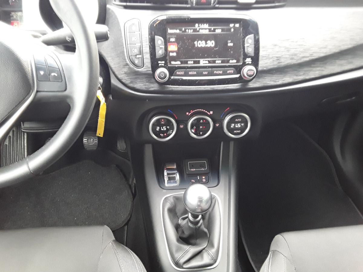 alfa-romeo-giulietta-2018-diesel-1598cc