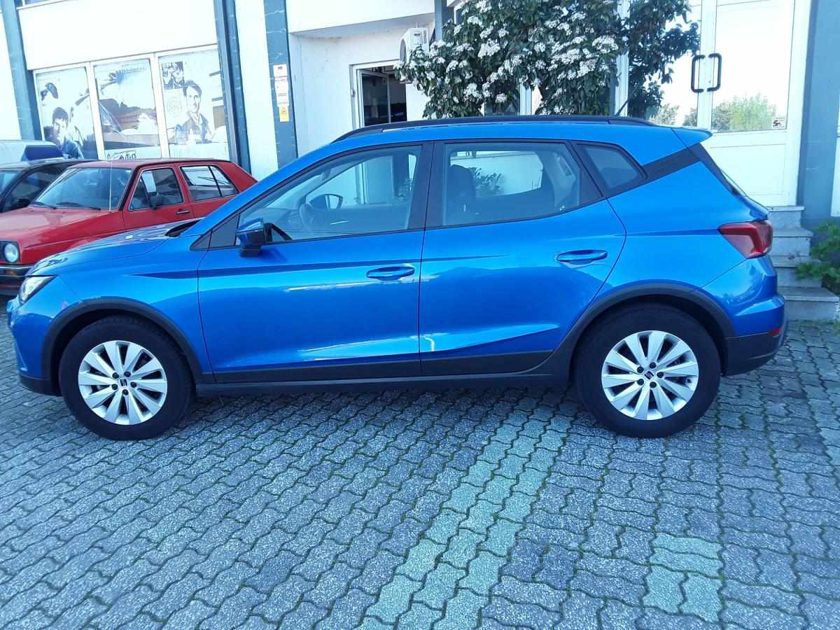 seat-arona-2023-gasolina-999cc