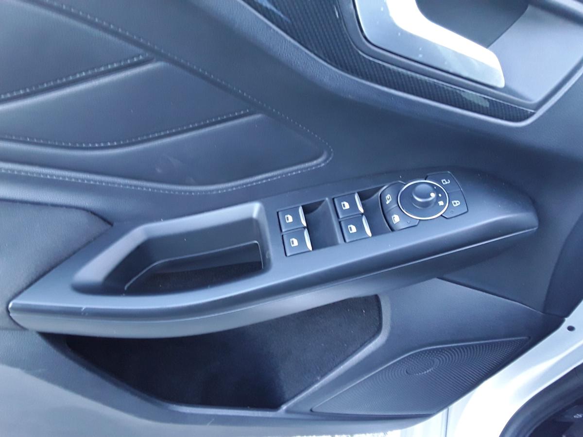 ford-focus-2023-gasolina-998cc