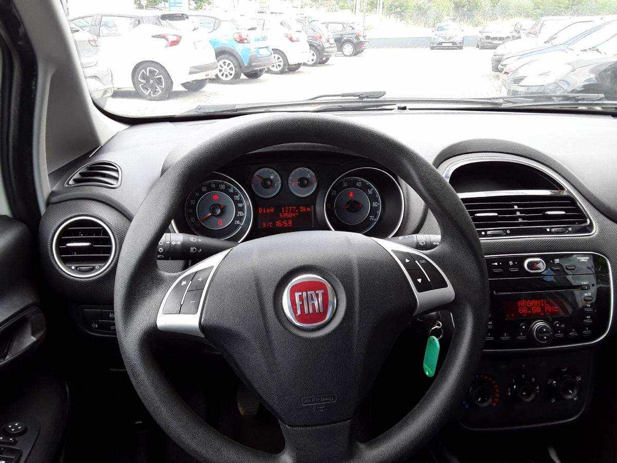 fiat-punto-2018-diesel-1248cc