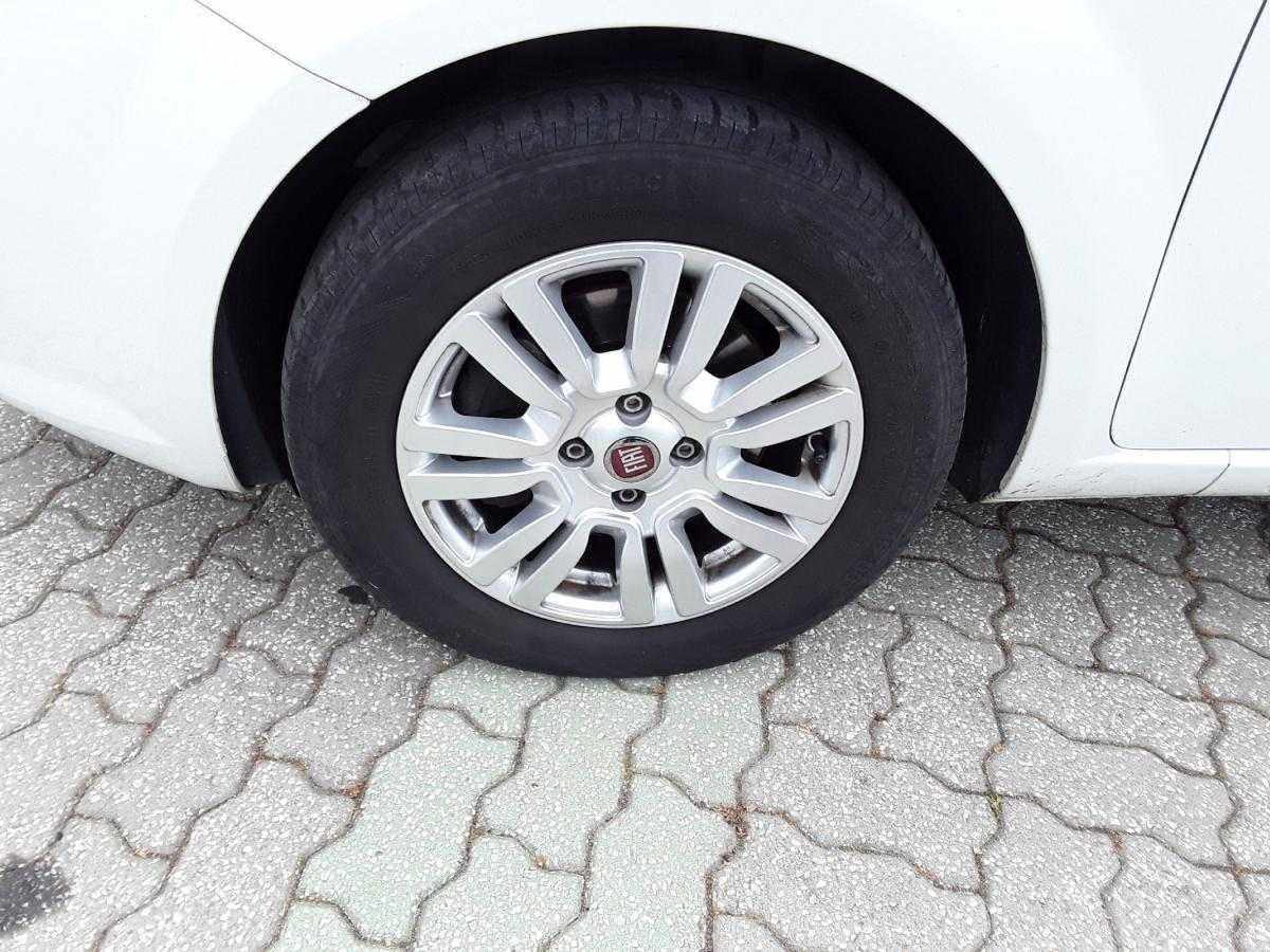 fiat-punto-2018-diesel-1248cc