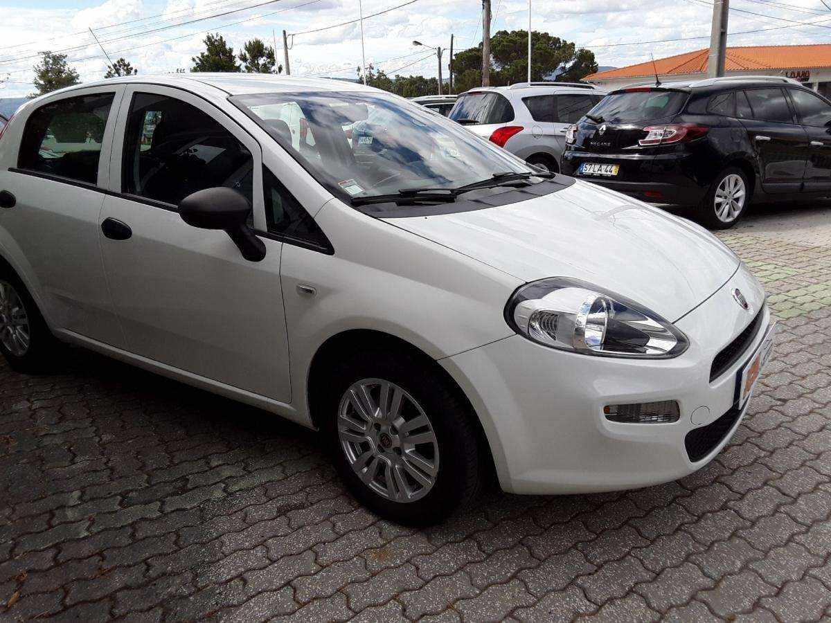 fiat-punto-2018-diesel-1248cc