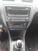 skoda-rapid-spaceback-2015-diesel-1598cc