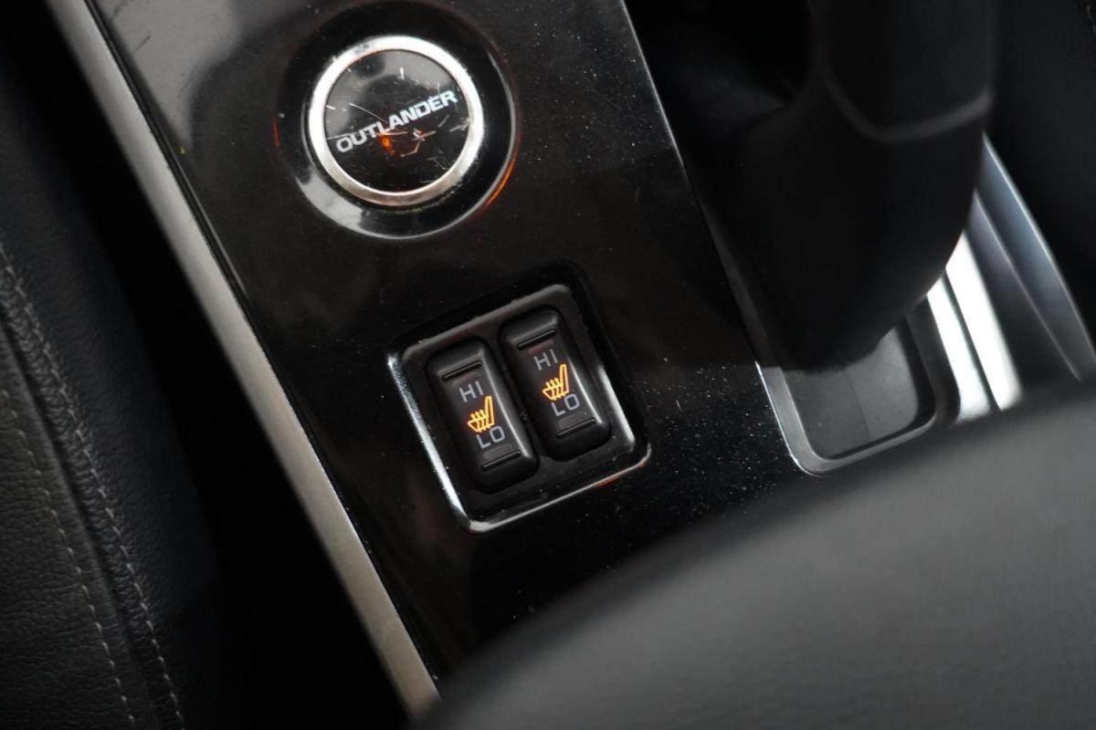 mitsubishi-outlander-2018-diesel-2268cc