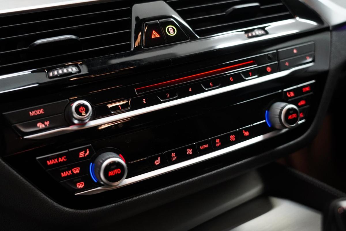 bmw-serie-6-2019-diesel-2993cc