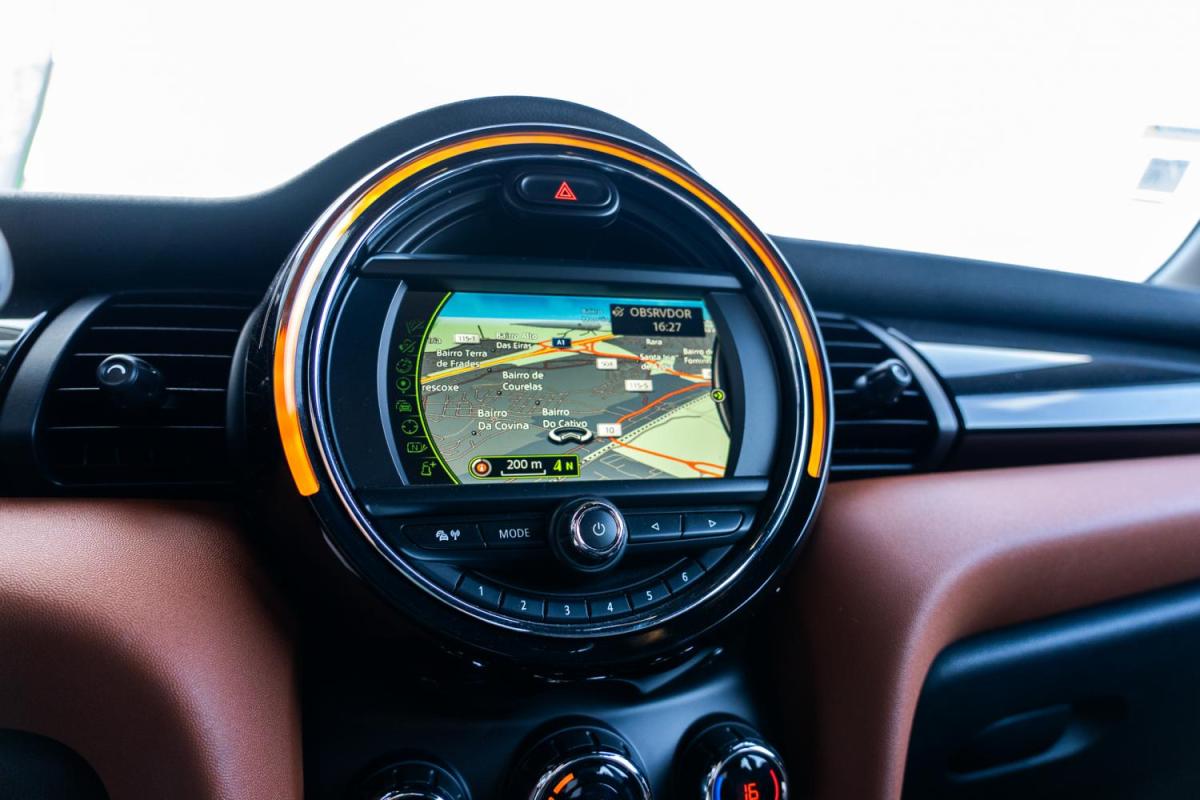 mini-cooper-d-2017-diesel-1496cc