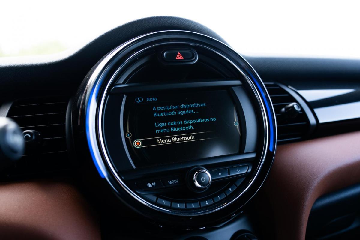 mini-cooper-d-2017-diesel-1496cc