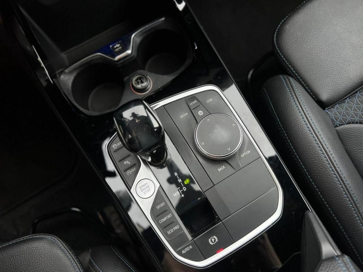 bmw-serie-1-2021-gasolina-1499cc