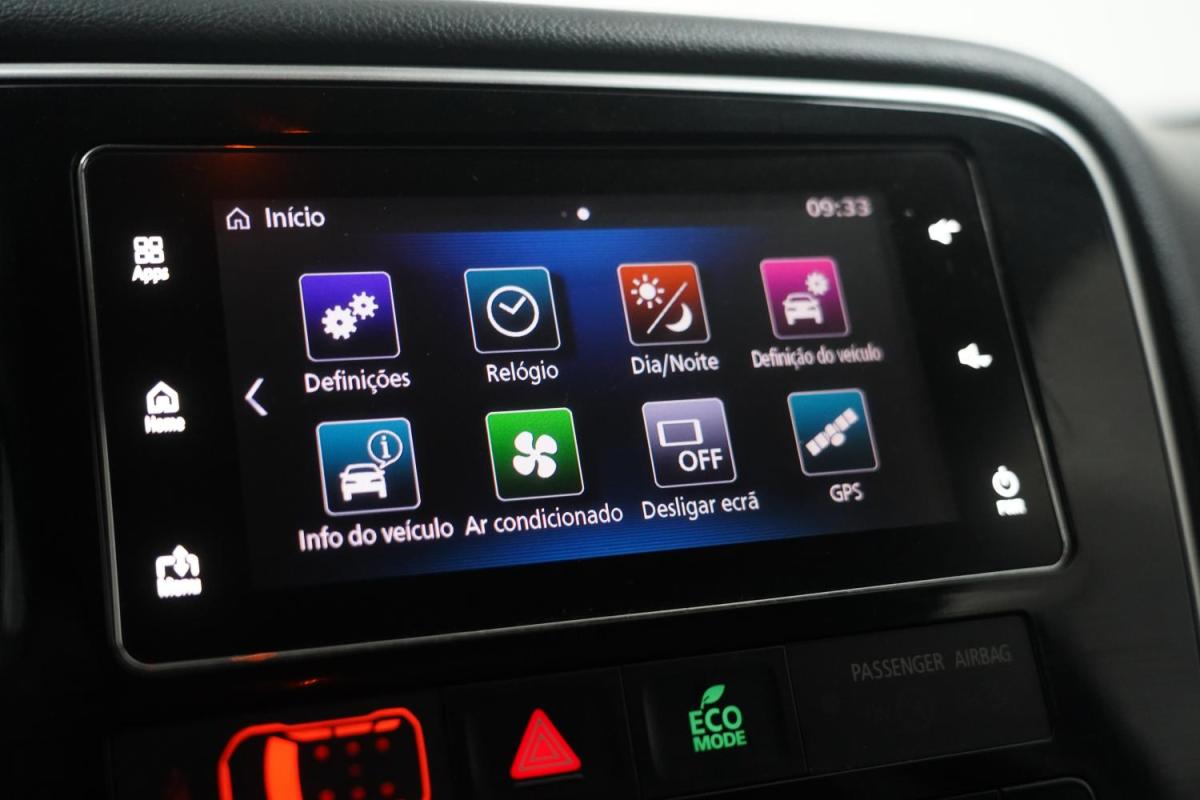 mitsubishi-outlander-2018-diesel-2268cc
