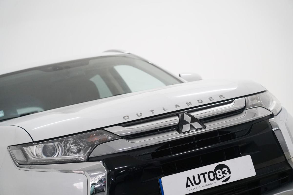 mitsubishi-outlander-2018-diesel-2268cc