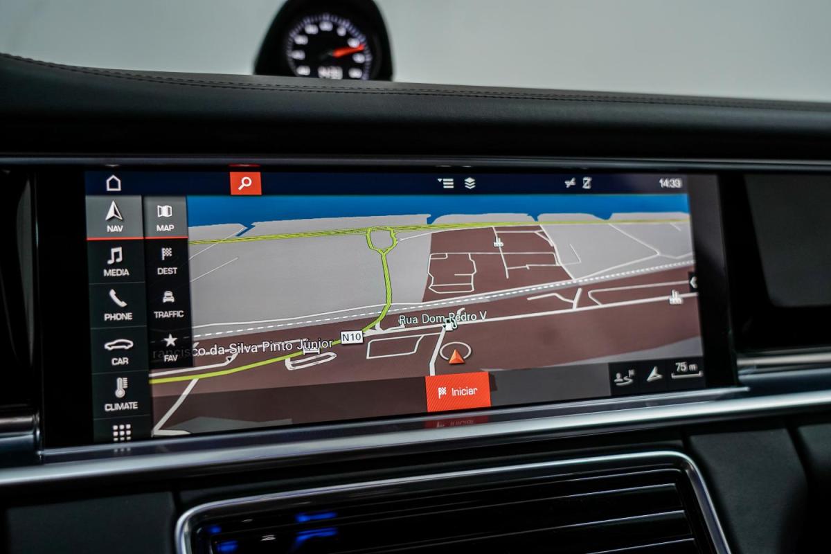 porsche-panamera-2017-diesel-3956cc