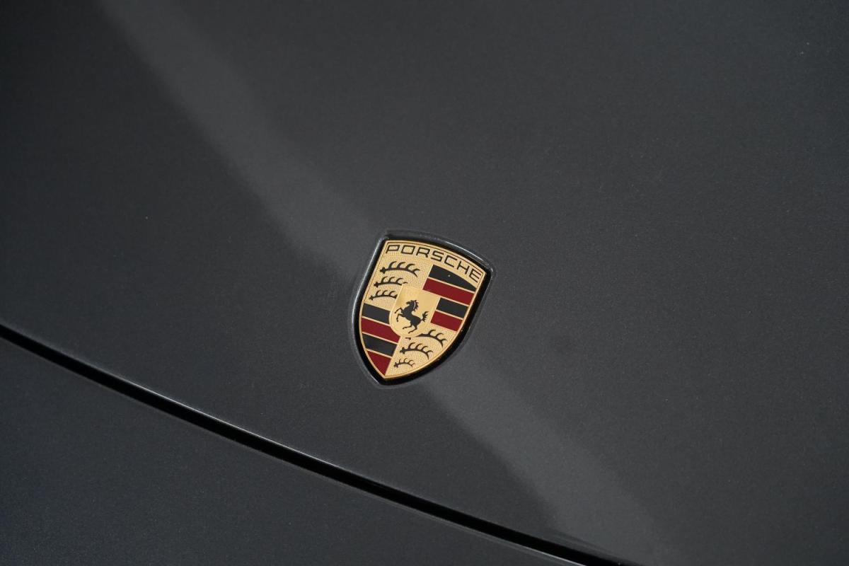 porsche-panamera-2017-diesel-3956cc