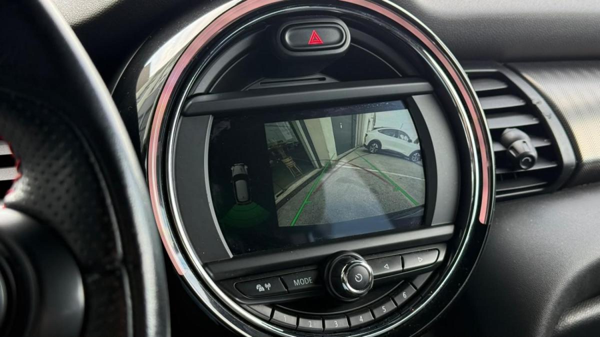 mini-cooper-d-2019-diesel-1496cc