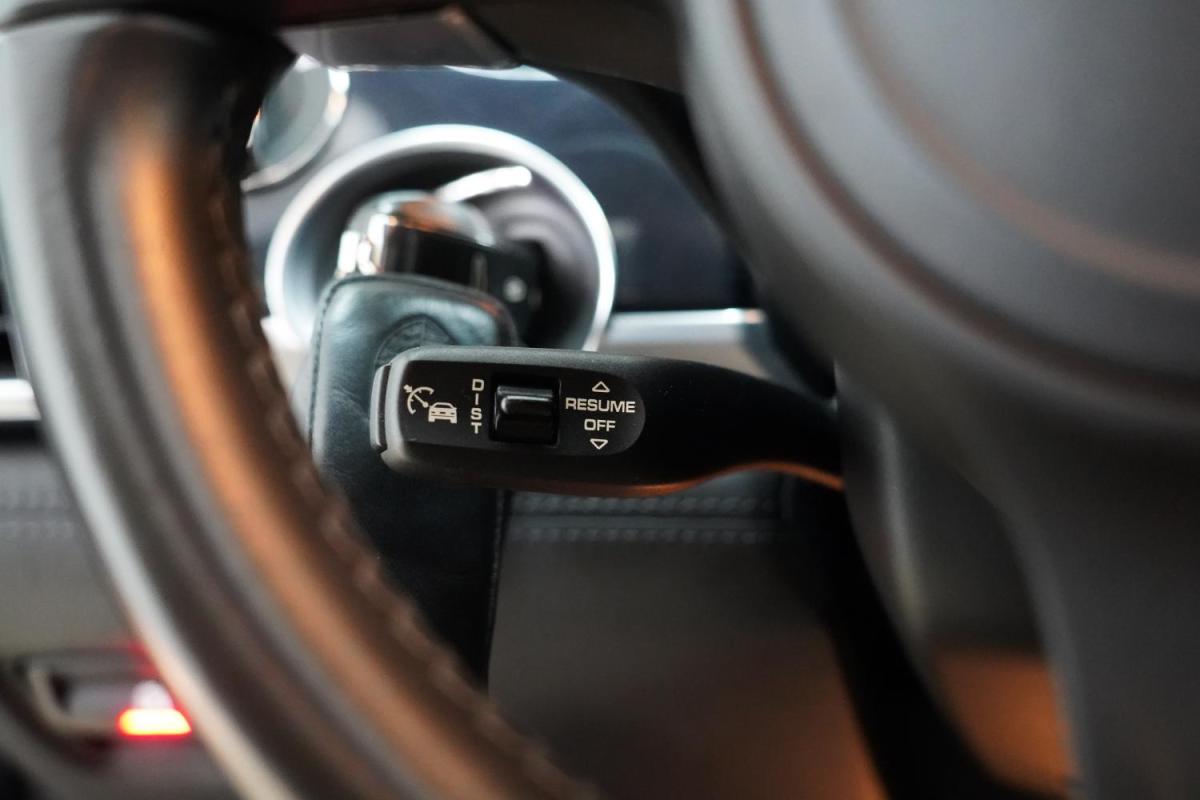 porsche-panamera-2015-hibrido-a-gasolina-2995cc