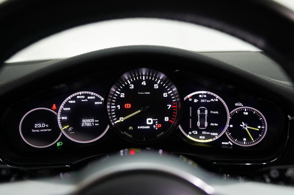 porsche-panamera-sport-turismo-2018-hibrido-a-gasolina-2894cc