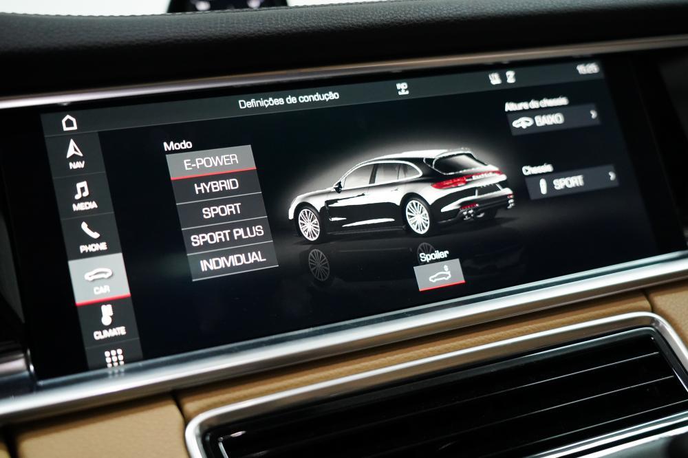 porsche-panamera-sport-turismo-2018-hibrido-a-gasolina-2894cc