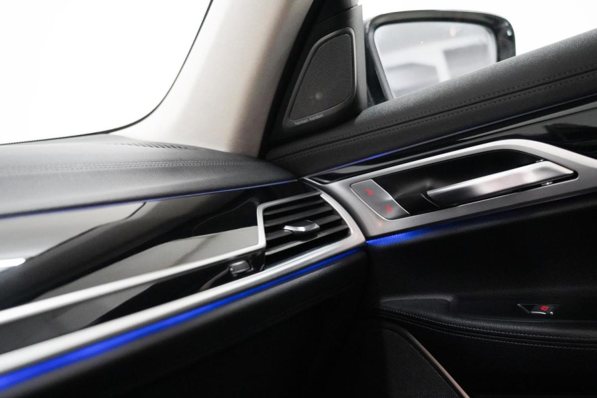 bmw-serie-7-2019-diesel-2993cc