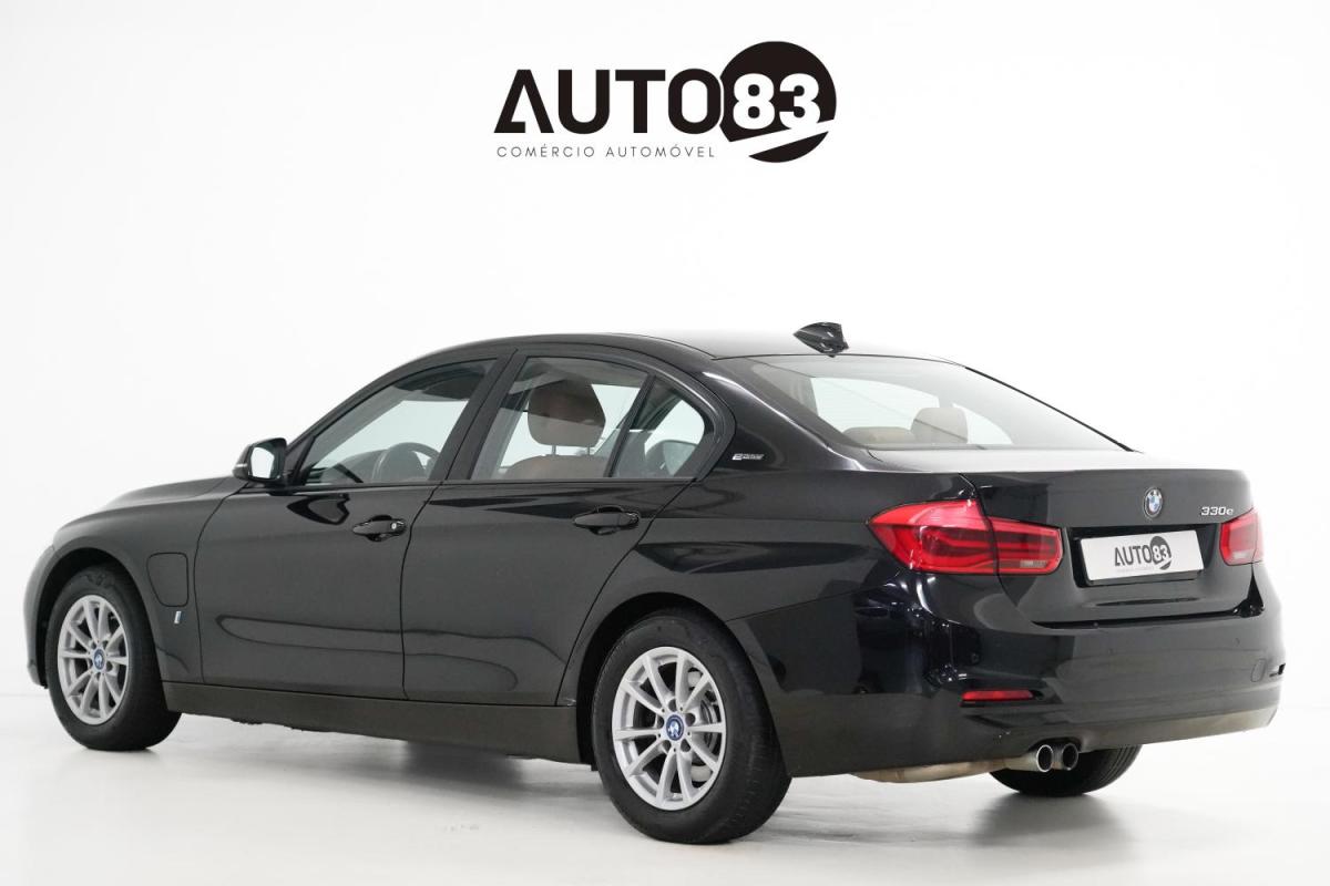 bmw-serie-3-2017-hibrido-a-gasolina-1998cc