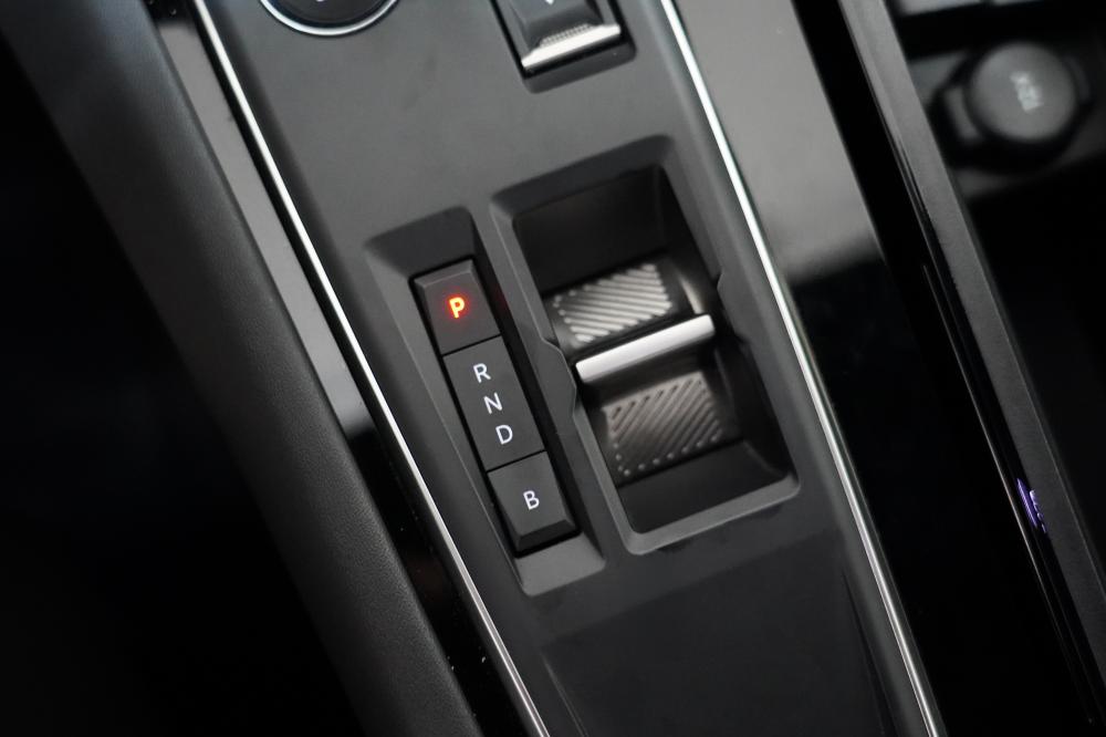 peugeot-508-sw-2023-hibrido-a-gasolina-1598cc