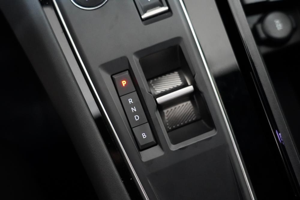 peugeot-508-sw-2023-hibrido-a-gasolina-1598cc