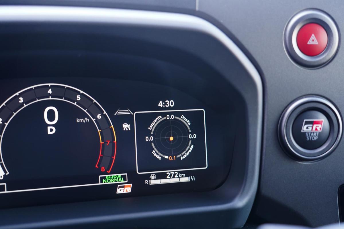 toyota-yaris-2024-gasolina-1618cc