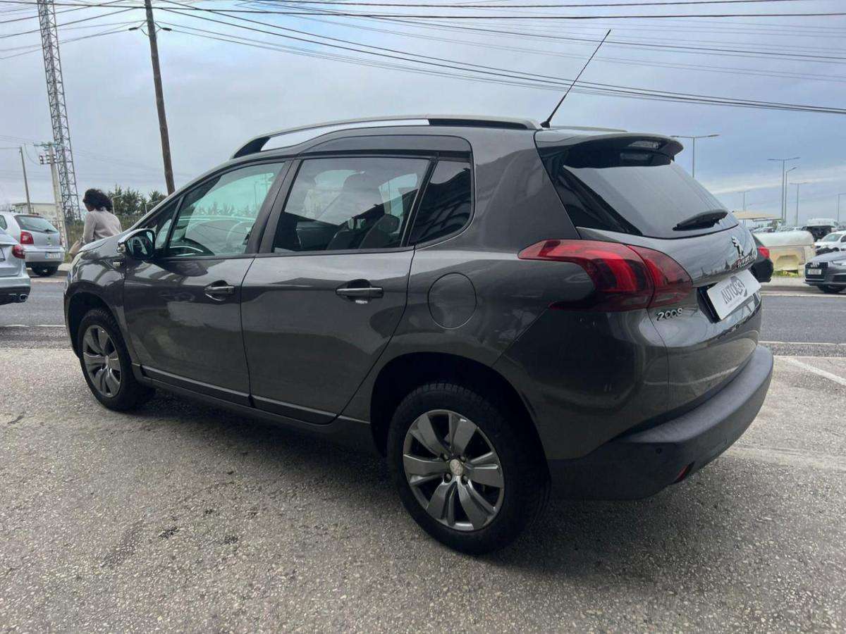 peugeot-2008-2016-gasolina-1199cc