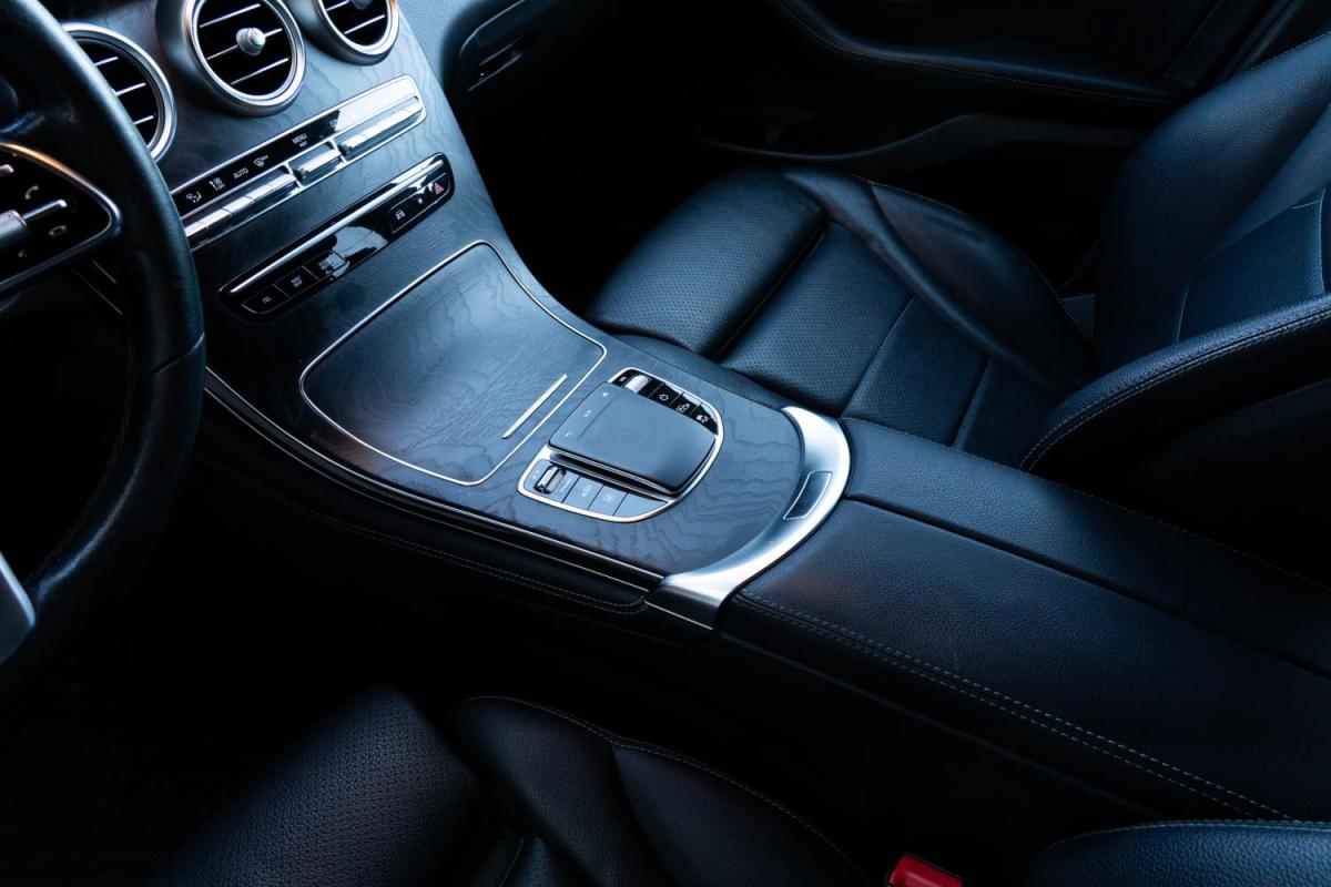 mercedes-benz-glc-2020-hibrido-a-gasolina-1991cc