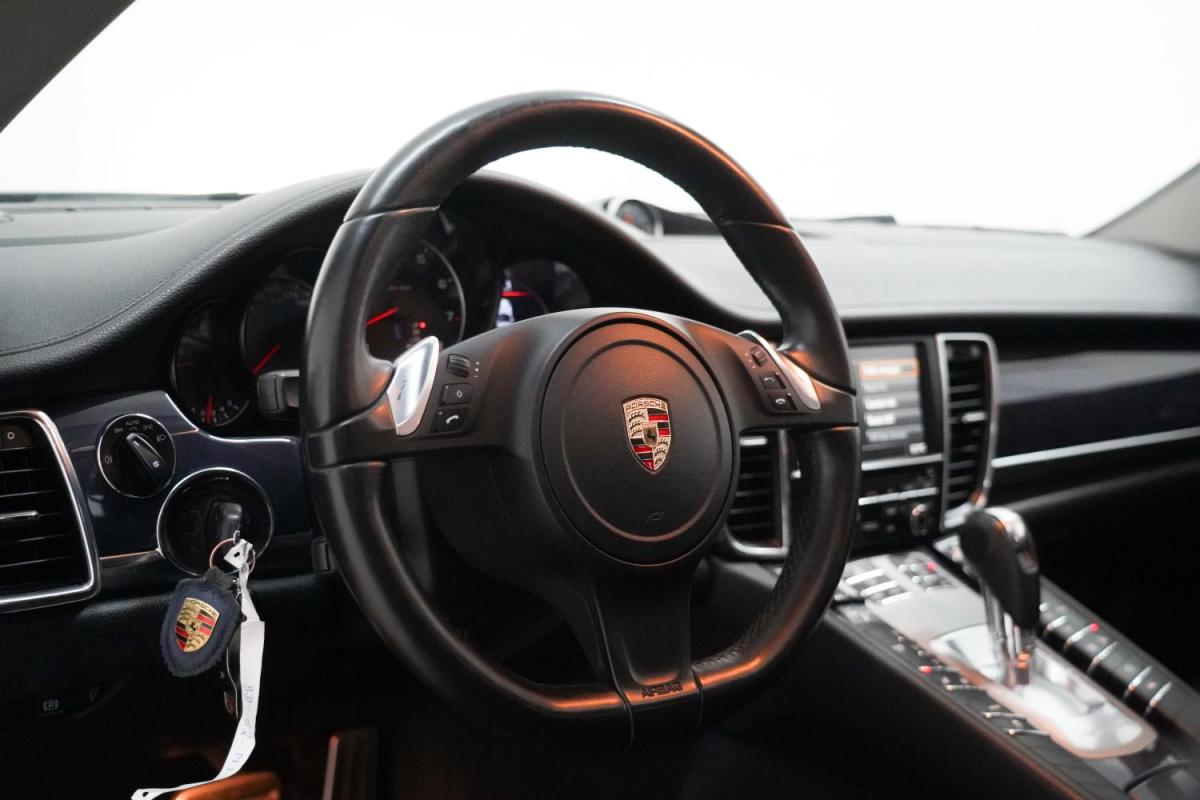 porsche-panamera-2013-gasolina-3605cc