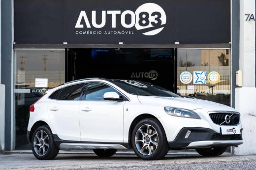 volvo-v40-cross-country-2016-diesel-1969cc